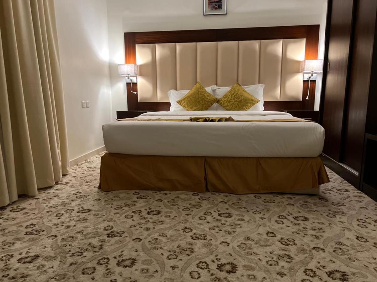 كيتان سويت للشقق المخدومة Jeddah Bagian luar foto