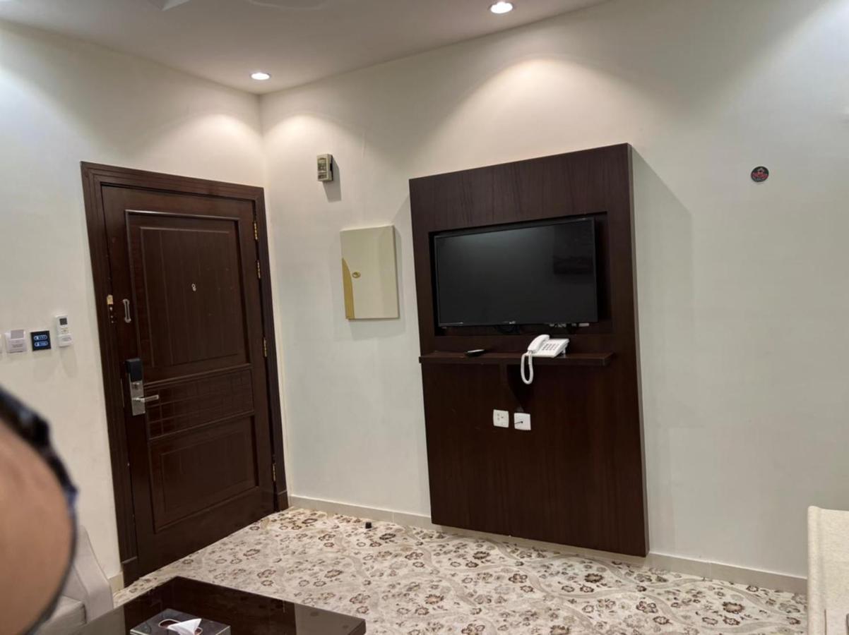 كيتان سويت للشقق المخدومة Jeddah Bagian luar foto