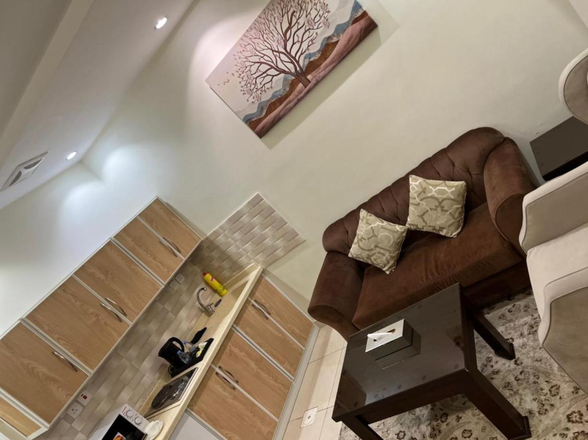كيتان سويت للشقق المخدومة Jeddah Bagian luar foto